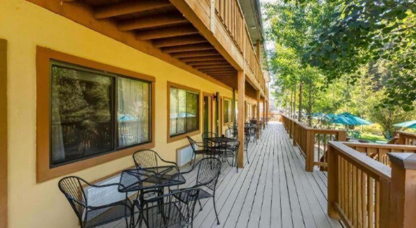 Best Western River'S Edge Red River Bagian luar foto